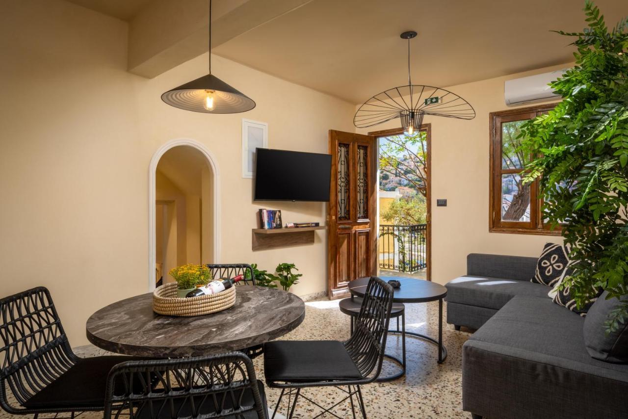 Townhall Apartment シミ エクステリア 写真